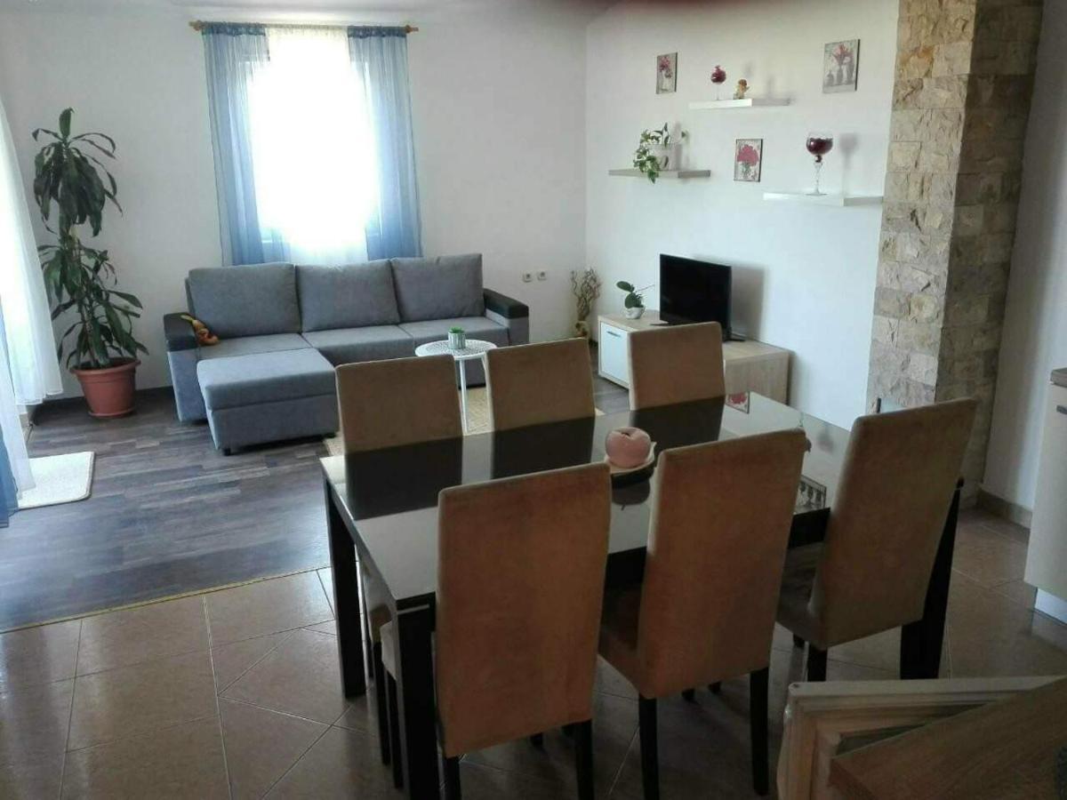 Apartman Vuleta Ražanac 외부 사진