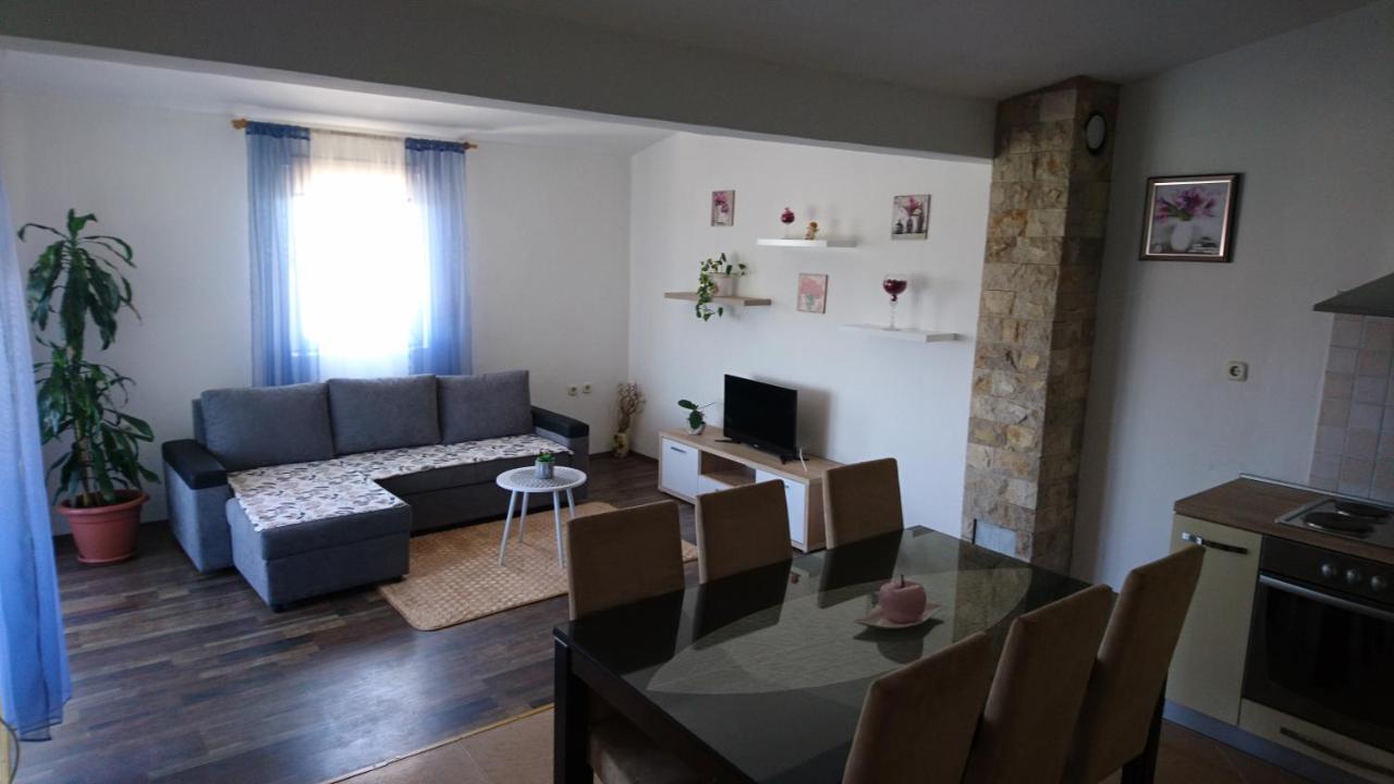 Apartman Vuleta Ražanac 외부 사진