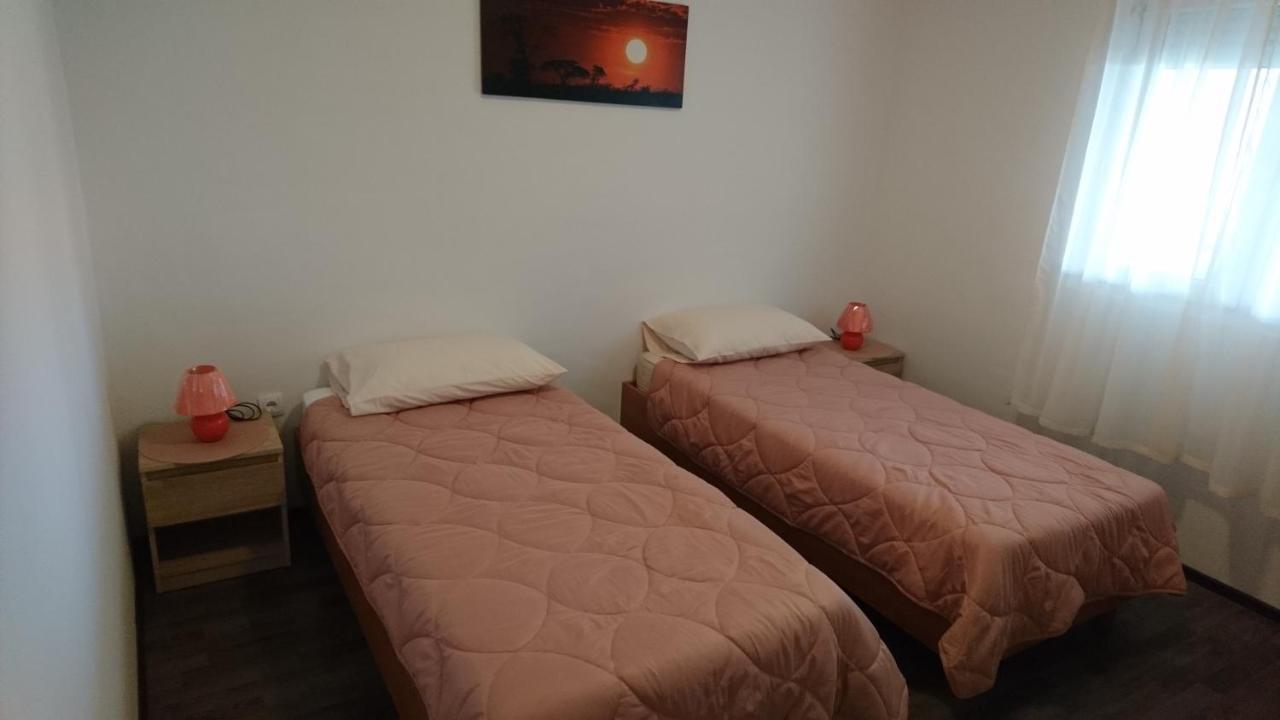 Apartman Vuleta Ražanac 외부 사진